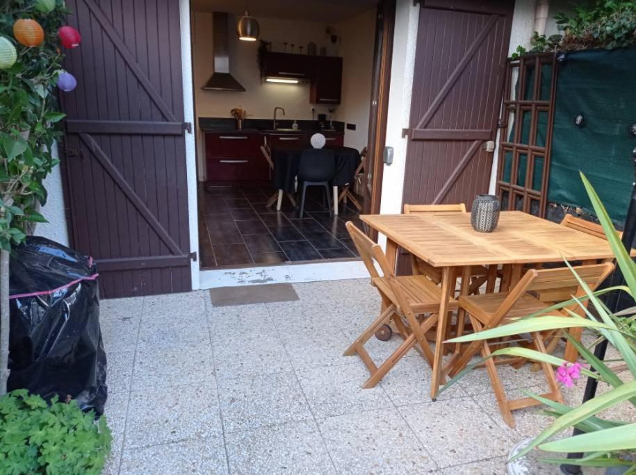 F2 Avec Terrasse Sud, Parking, Wifi Courseullesアパートメント エクステリア 写真